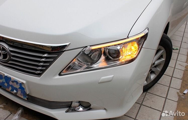 Светодиодные реснички на фары Toyota Camry