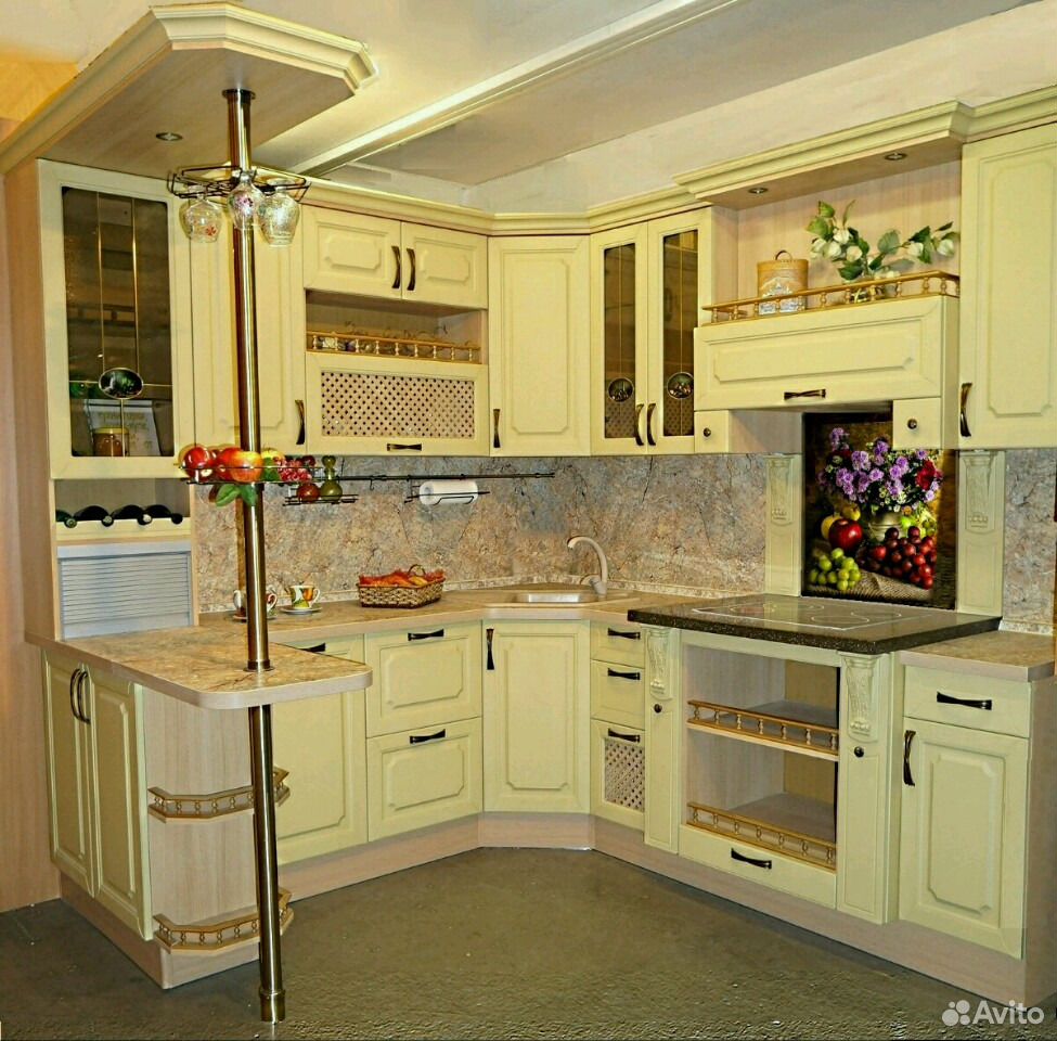 Авито старый кухни. Буфет фабриано 100. Кухни старый оскол. 999 бэушная мебель. 999 бельцы кухни.