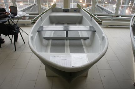 Пластиковая лодка Афалина-315