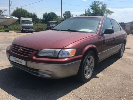 Toyota Camry 2.2 AT, 1999, седан