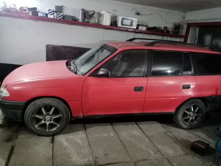 Opel Astra 1.7 МТ, 1993, 120 000 км