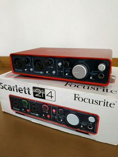 Focusrite Scarlett 2i4, внешняя звуковая карта