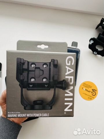 Морское крепление Garmin Montana 700