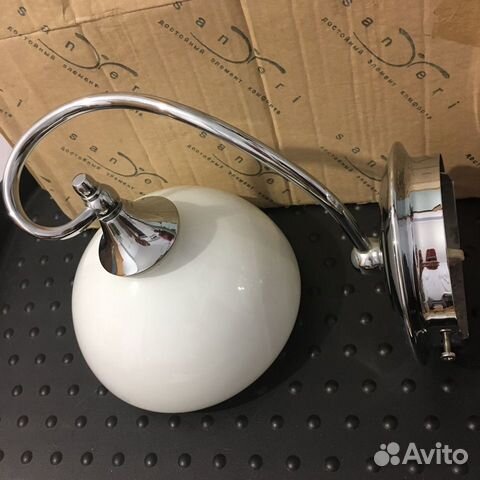 Светильник настенный