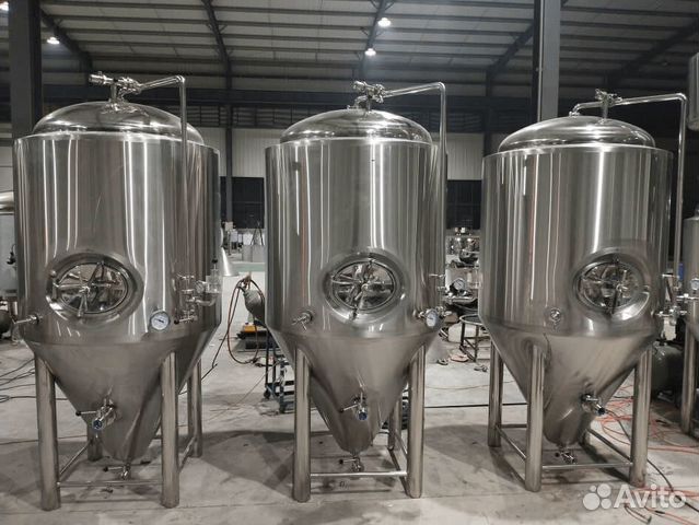 Цкт Цилиндроконический танк 1000 л