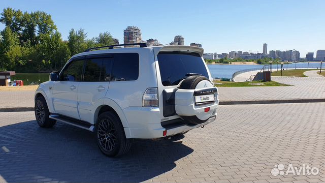 Mitsubishi Pajero 3.2 AT, 2014, 130 000 км