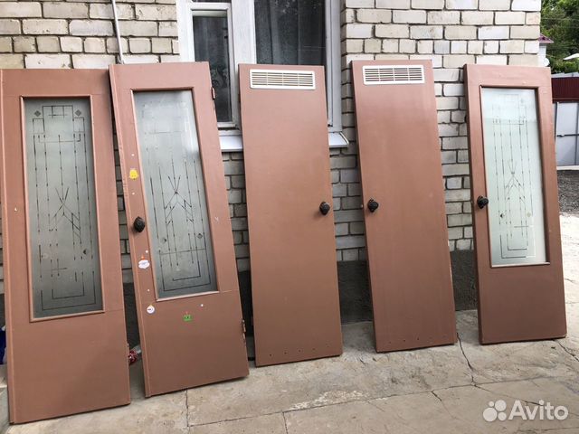 Двери прочные не модные