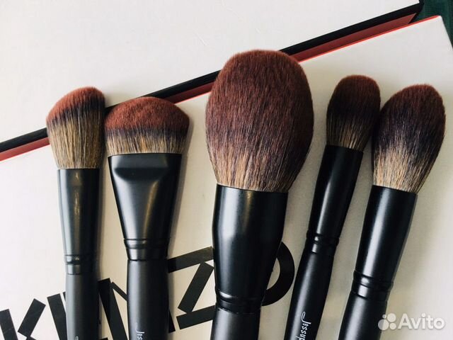 Кисти для макияжа