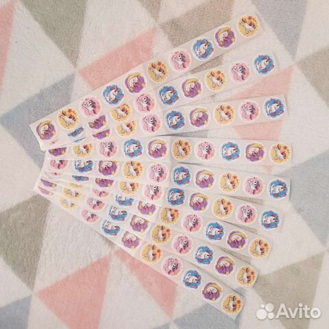 90 наклеек с единорожками