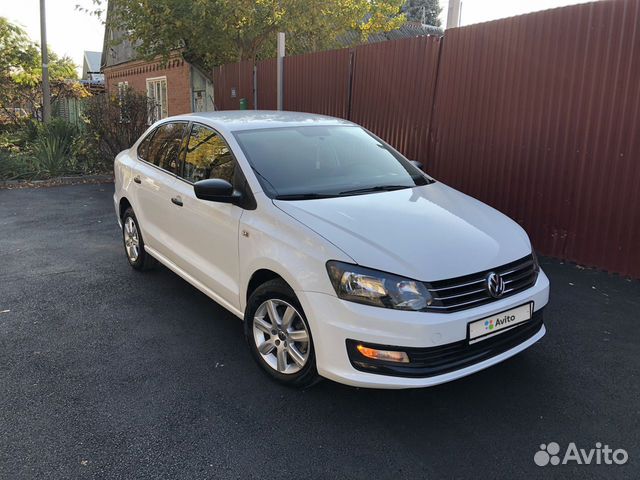 Volkswagen polo 2013 белый. 6 105 л. Поло 2013. Поло седан 2012. Поло машина 2014г белый.