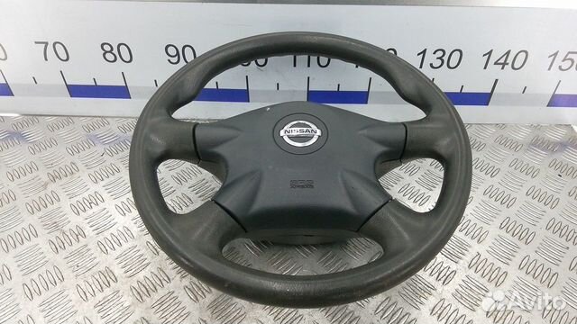 Руль на Nissan Almera N16