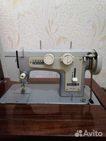 Швейная машина Чайка 3