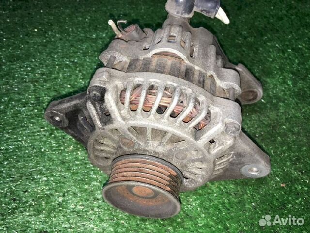 Генератор EJ20 Subaru Legacy BD6 23700AA220