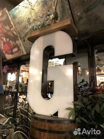 Стойка ресепшн