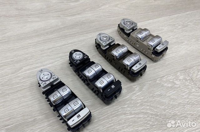 Блок Кнопок стеклоподьемника/багажника/задние