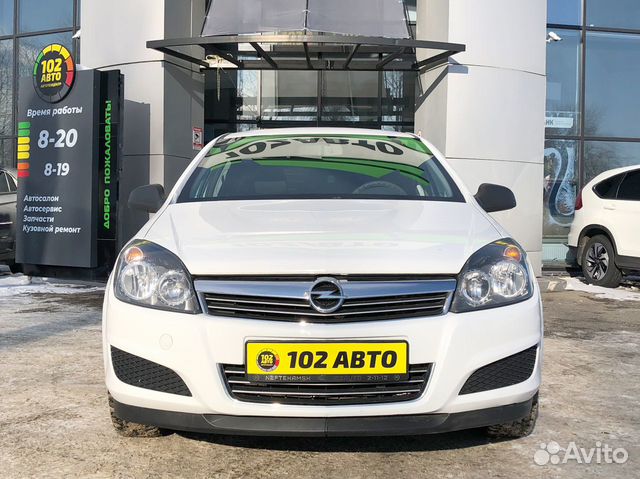 Opel Astra 1.6 МТ, 2013, 103 000 км