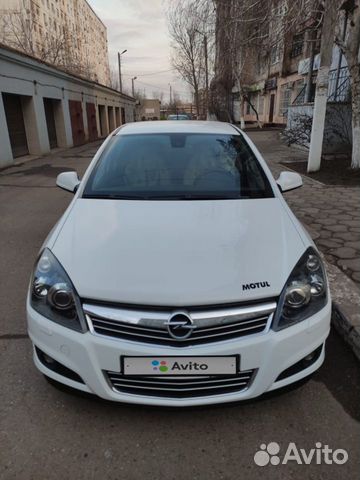 Opel Astra 1.8 МТ, 2011, 188 300 км