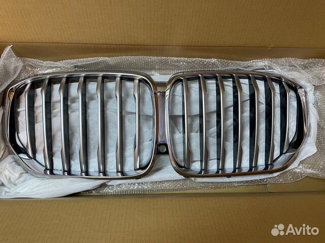 Передняя решетка BMW G05