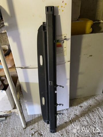 Шторка багажника