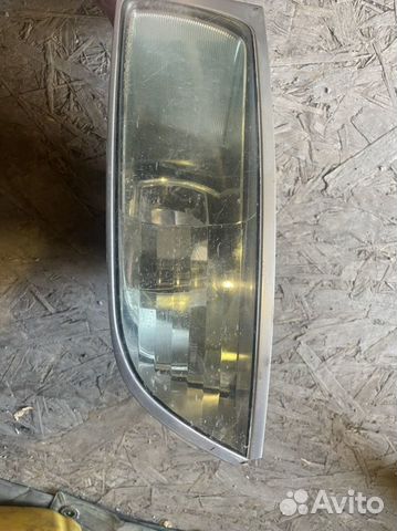 Фара противотуманный левая Lexus gx470