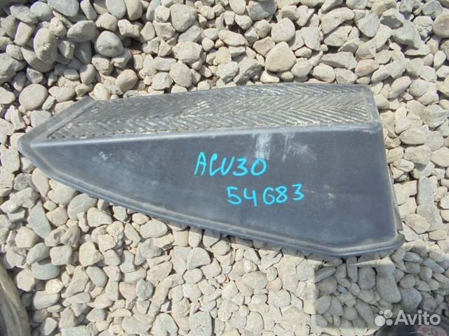 Подставка под ногу Toyota Camry ACV30 2AZ-FE