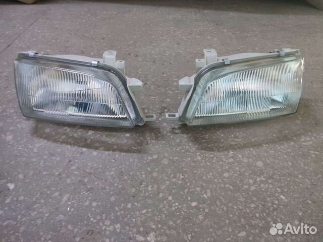 Фары Тойота Калдина,Карина Е. 92-96 г.в