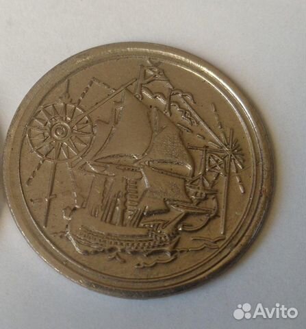 Жетон медальон монета талисман на удачу счастье