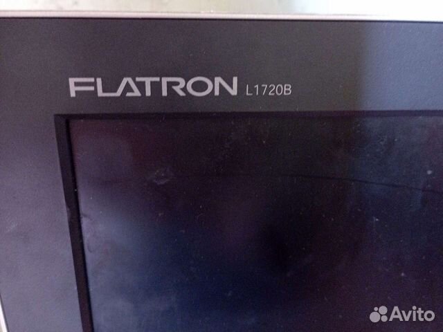 Монитор LG flatron L1720B