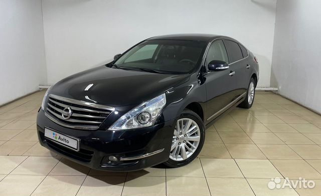 Nissan Teana `2011