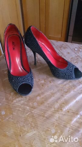 Туфли женские нарядные р. 37