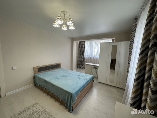

1-к. квартира, 35 м², 4/5 эт.