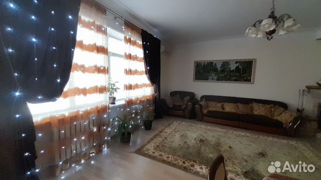 

5-к. дом, 240 м²
