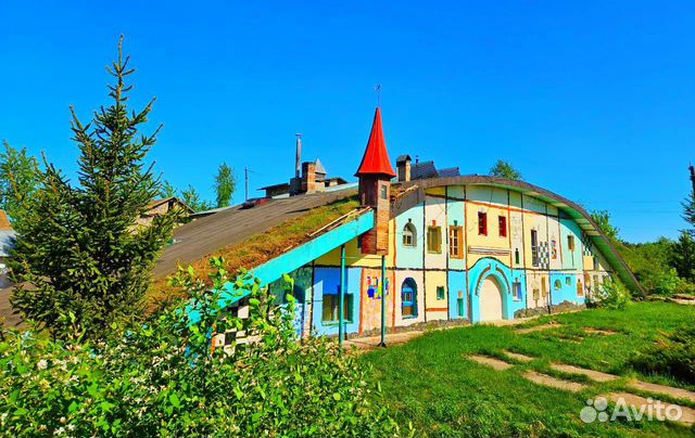 

10-к. и более дом, 600 м²