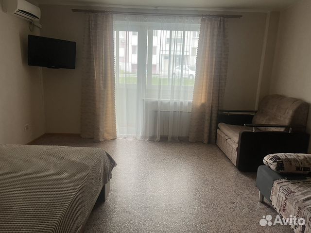 

1-к. квартира, 42 м², 1/10 эт.