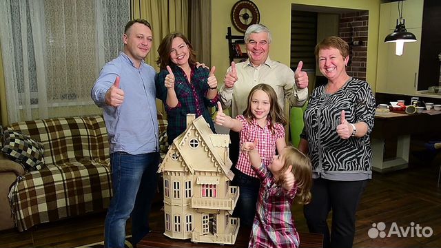 Кукольный домик c полным комплектом мебели