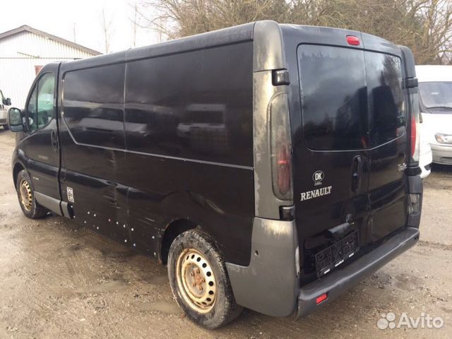 Renault Trafic 2005 г, на запчасти