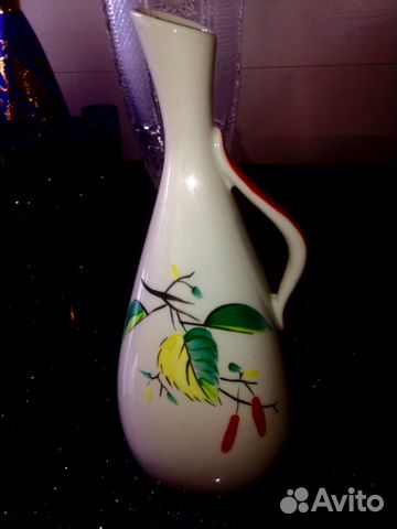 Старинный кувшинчик