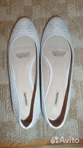 Новые женские белые туфли Mascotte Новые женские белые туфли Mascotte