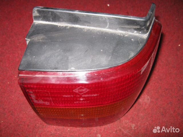 Фонарь задний правый наружный VW passat b4 variant