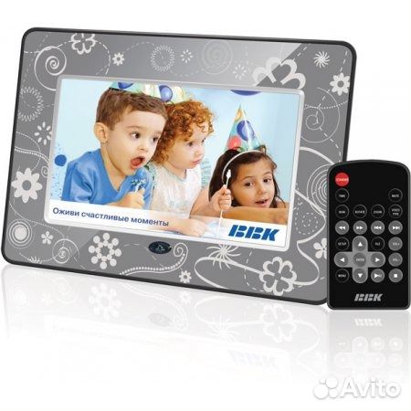 Цифровая фоторамка BBK LF705D