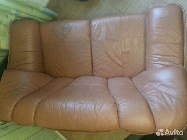 Кожаный финский диван двухместный Кожаный финский диван двухместный