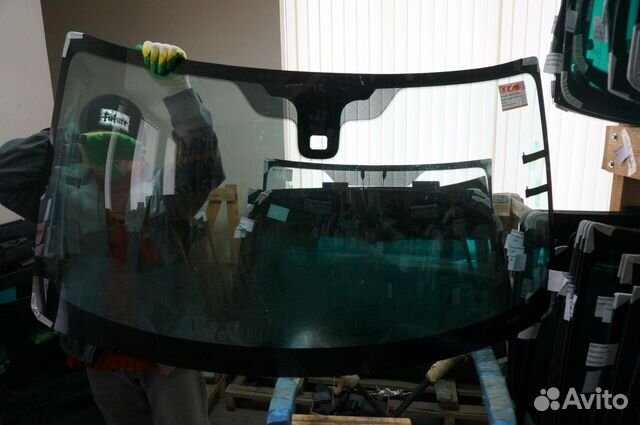 Жабо лобового стекла range rover sport l494. Стекло ветровое range rover l405. Стекло ветровое range rover l405. Лобовое стекло range rover sport. 5610160n90 стекло лобовое.