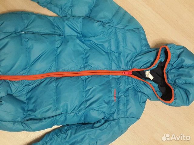 Продам пуховик фирмы Adidas оригинал