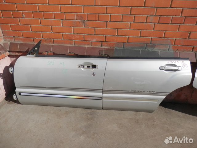 Дверь передняя задняя Subaru SF5 S10 Дверь передняя задняя Subaru SF5 S10