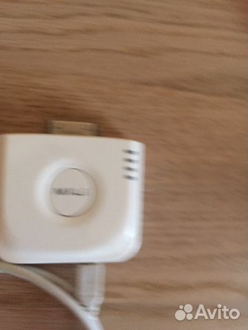 Аккумулятор для iPhone 4, 4S, доп. зарядник и пров Аккумулятор для iPhone 4, 4S, доп. зарядник и пров
