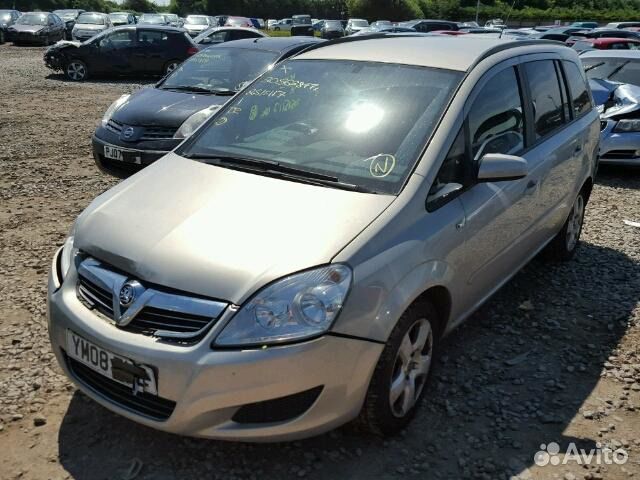 Дверь капот фара бампер Opel zafira B