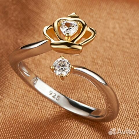 Кольцо корона с цирконами Кольцо корона с цирконами