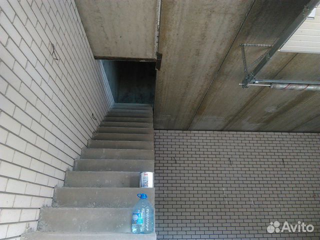 Гараж, > 30 м²
