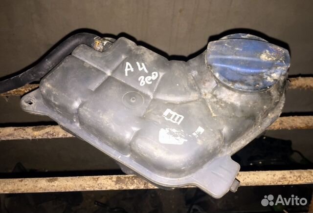 Audi бачок гур омывателя корпус воздушного фильтра Audi бачок гур омывателя корпус воздушного фильтра