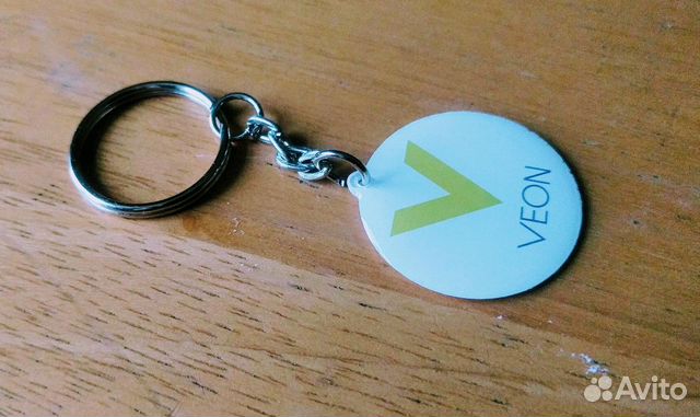 Брелок Veon